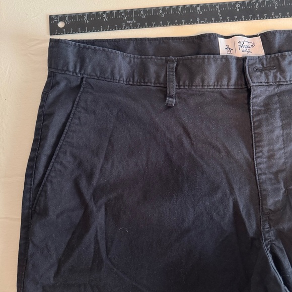 Original Penguin Men's Dark Navy Flat Front Shorts - Picture 2 of 7